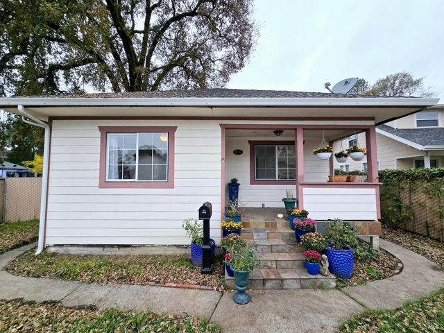 $550,000 | 670 South Main Street | Willits