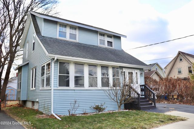 $269,900 | 61 Edgecomb Street | Delaware Avenue