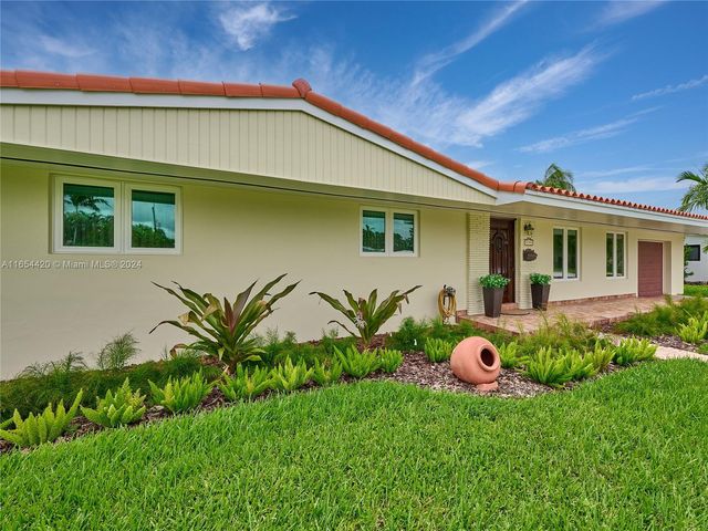 $1,100,000 | 8790 Southwest 85th Terrace | Kendall