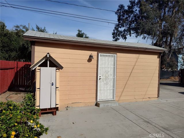 $1,345 | 362 East 7th Street, Unit 2 | Downtown Perris