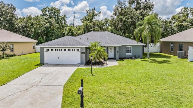 $440,000 | 1729 Oakwood Estates Drive | Improvement League of Plant City