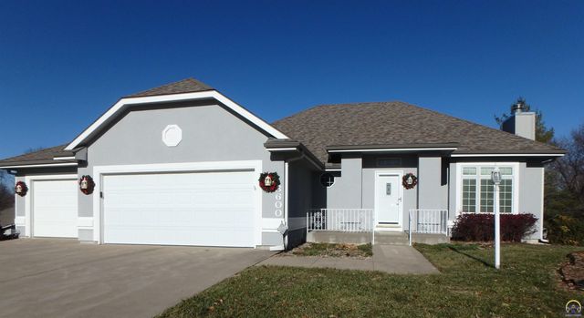 $355,000 | 3600 Southwest Ashworth Court | Topeka