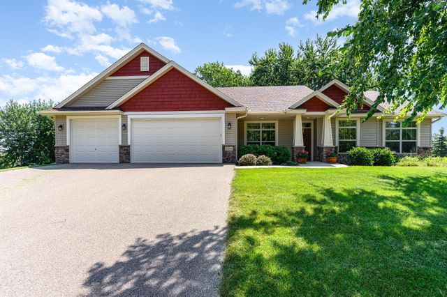 $749,900 | 17034 Galleon Circle | Lakeville