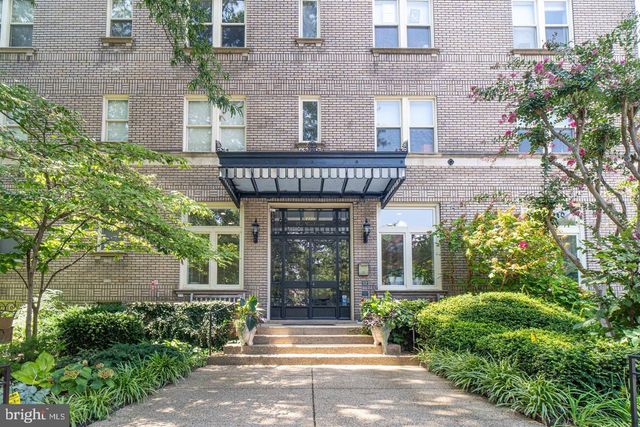 $2,800 | 1916 17th Street Northwest, Unit 107 | Dupont Circle