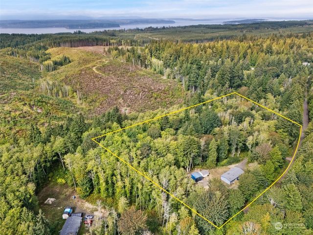 $559,000 | 33085 Old Hansville Road Northeast