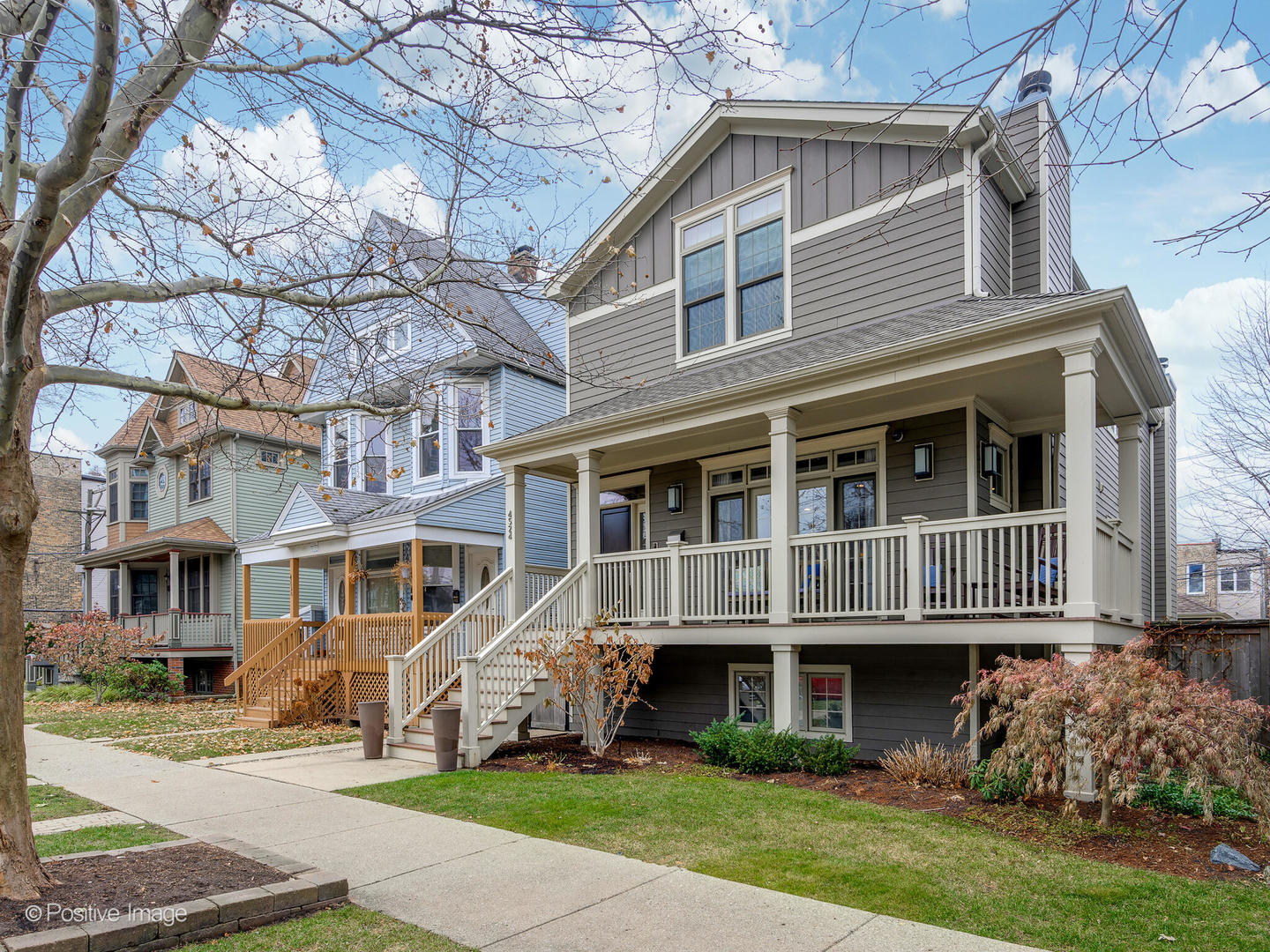 4524 North Oakley Avenue, Chicago, IL 60625 | Compass