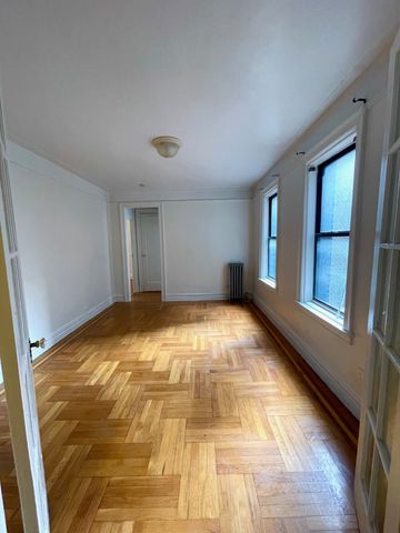 $2,195 | 501 West 189th Street, Unit 4J | Washington Heights