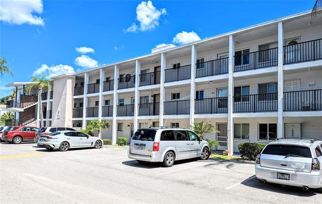 $140,000 | 2051 Sunset Drive, Unit G4 | Bayshore Gardens