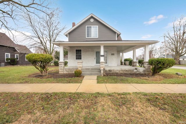 $210,000 | 402 North 1st Street | Historic Dickerson Landing