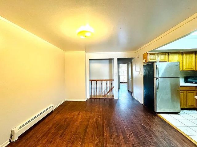 $3,400 | 4016 East Tremont Avenue | Throgs Neck