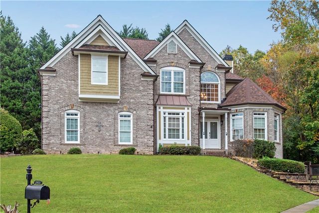 $650,000 | 2055 Misty Oaks Drive