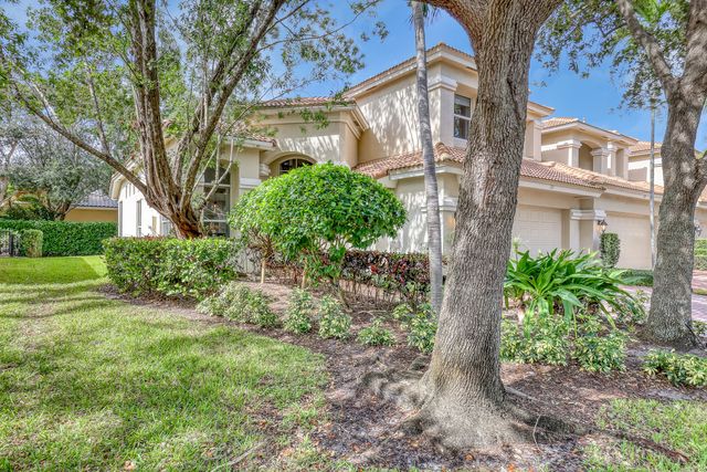 $750,000 | 713 Cable Beach Lane | North Palm Beach