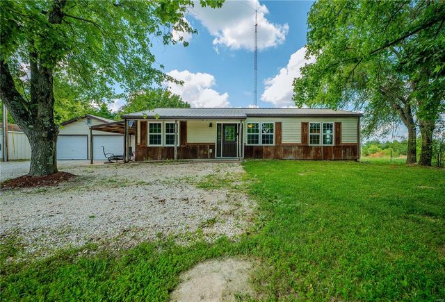 $295,900 | 26721 State Hwy U, Unit 769 | North Elkhorn Township - Warren County