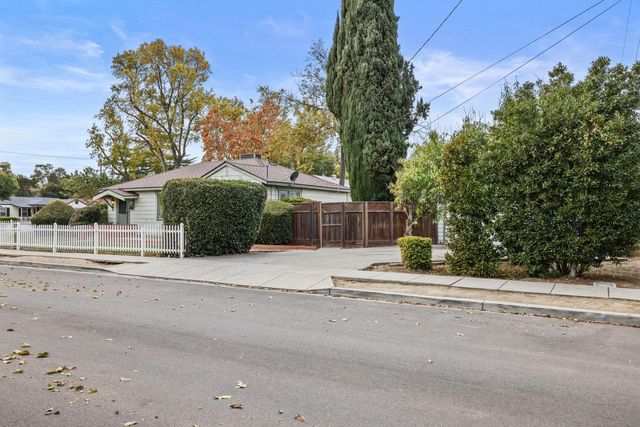 $450,000 | 165 East Hollywood Avenue | Tracy