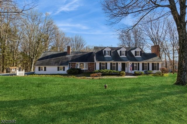 $699,000 | 100 Pleasant Hill Road | Chester Township - Morris County