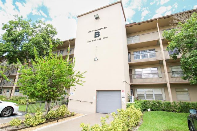 $1,650 | 551 Southwest 135th Avenue, Unit 210B | Century Village