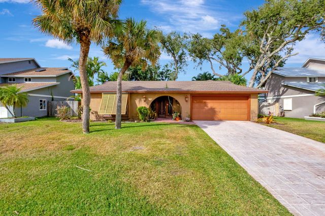 $624,900 | 1122 Rainwood Circle | Palm Beach Gardens