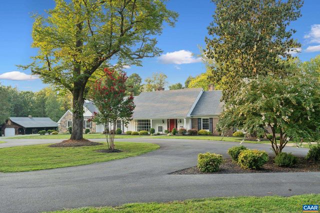 $1,490,000 | 6904 James Madison Highway