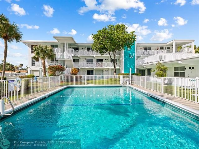 $284,900 | 1751 South Ocean Boulevard, Unit 205W | Lauderdale-by-the-Sea