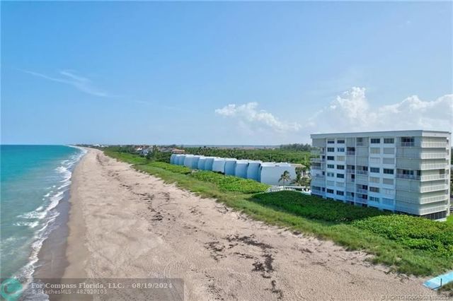 $375,000 | 10980 South Ocean Drive, Unit 114 | Hutchinson Island South