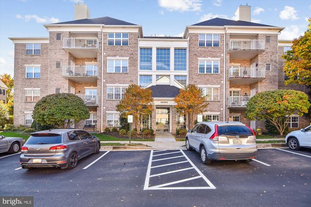 $395,000 | 12103 Tullamore Court, Unit 302