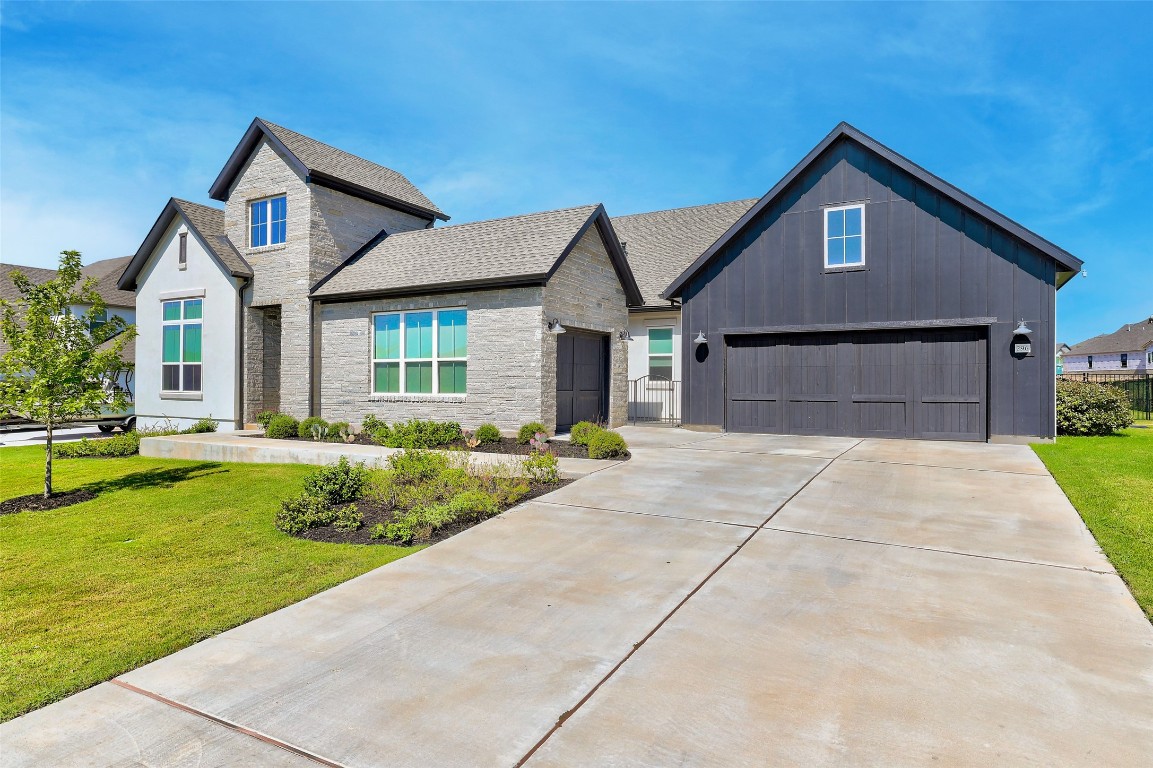 Front exterior of Modern Farmhouse.