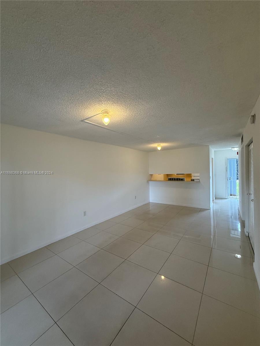 Open Layout, living room / dining area.