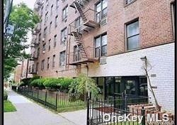 $255,000 | 149-43 35th Avenue, Unit 3 | Murray Hill - Flushing