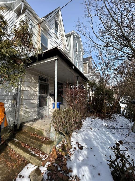 Front porch that enters into living room