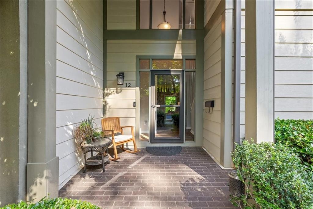 a view of a dinning room with a backyard