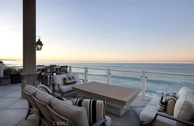 $9,950,000 | 35767 Beach Road | Capistrano Beach