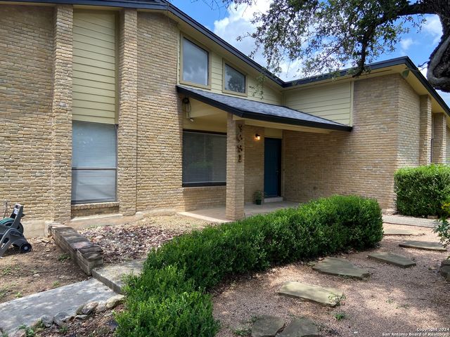 $1,950 | 3631 Green Spring | San Antonio