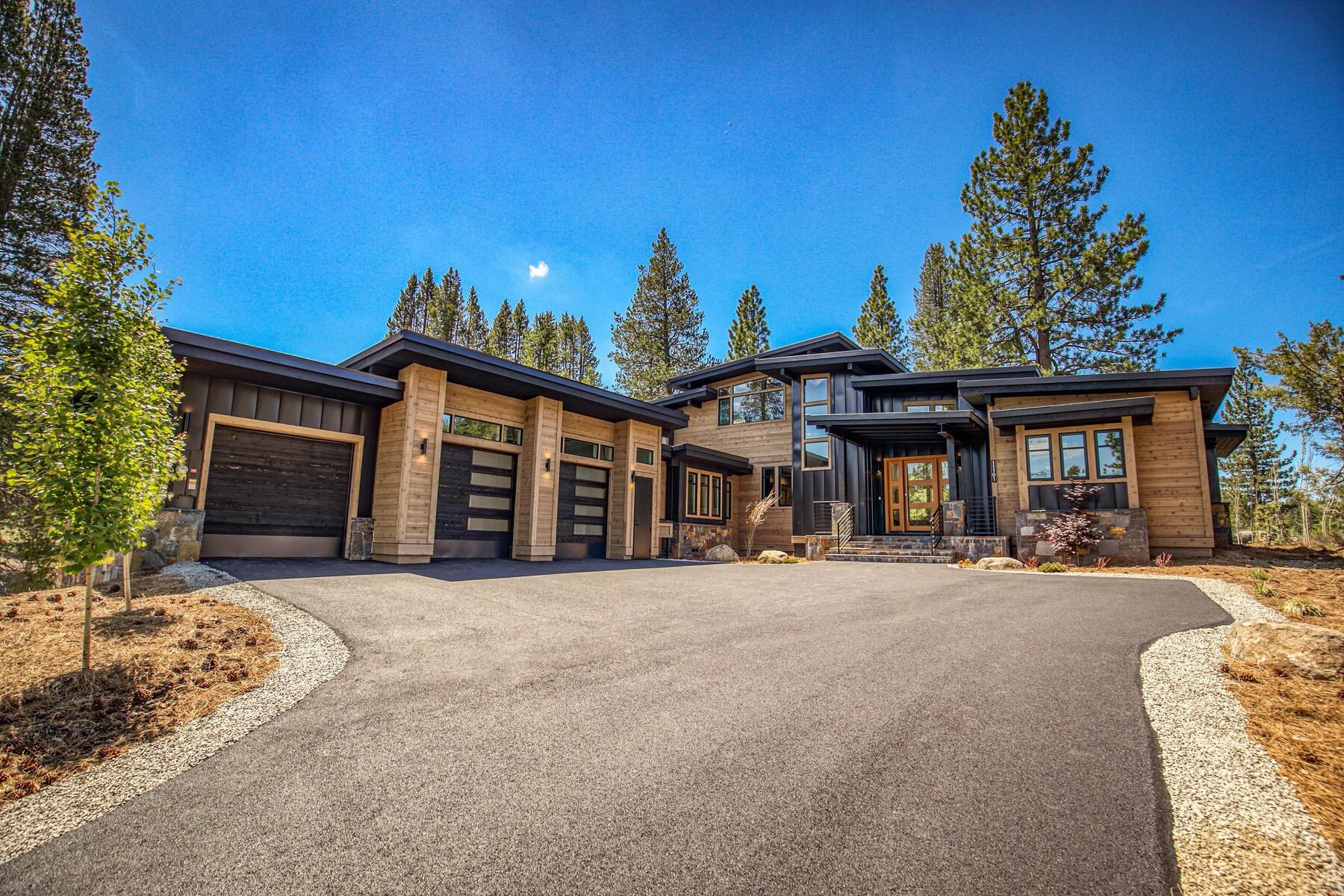 11191 Ghirard Road Truckee CA 96161 Compass