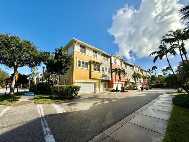 $3,400 | 690 Amador Lane, Unit 8 | West Palm Beach