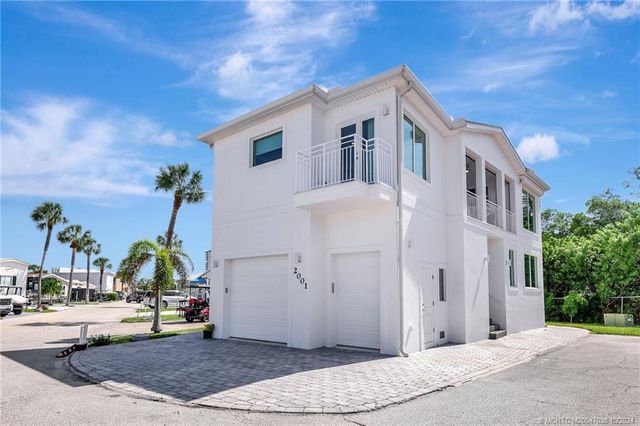 $4,500 | 2001 Nettles Boulevard | Hutchinson Island South