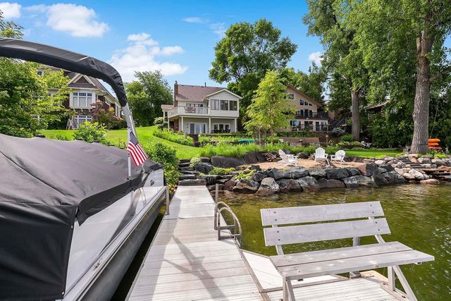 $1,475,000 | 5438 Fairlawn Shores Trail Southeast | Prior Lake