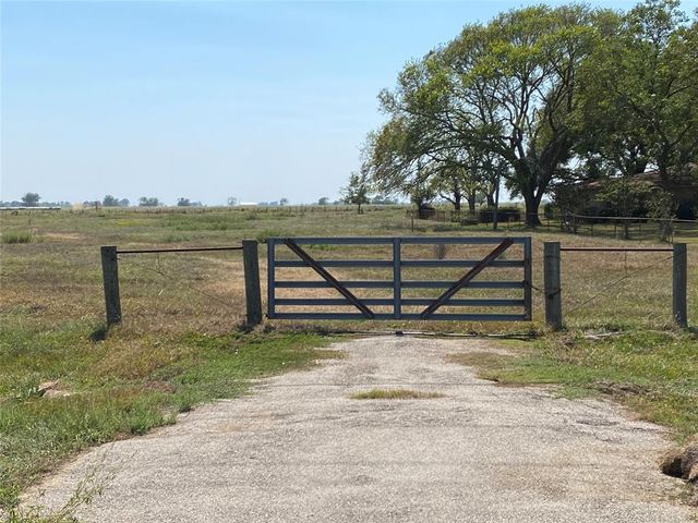 $850,000 | 36 Highway 36