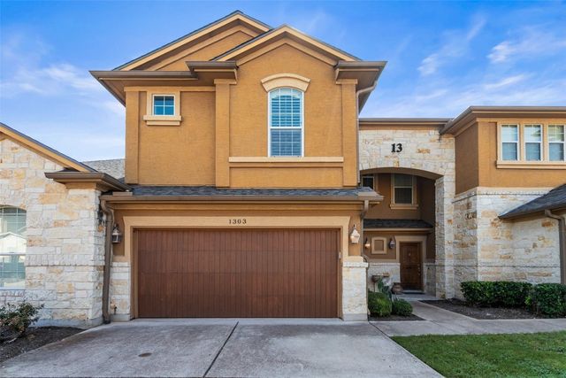 $2,100 | 2210 Onion Creek Parkway | Onion Creek