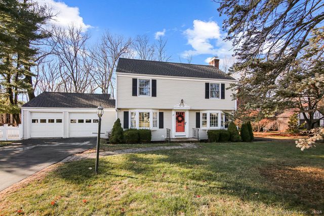 $599,000 | 197 Ridgewood Road | West Hartford