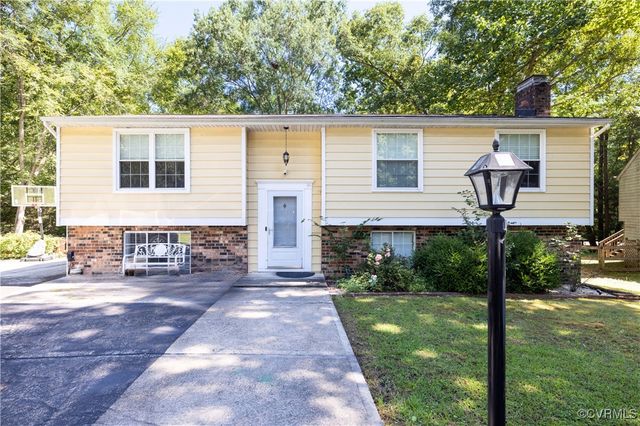 $325,000 | 13701 Sutters Mill Circle | Brandermill