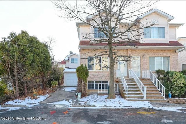 $888,000 | 52 Willow Lane | Great Kills