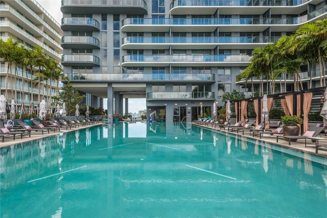 $4,500 | 121 Northeast 34th Street, Unit 901 | Midtown Miami