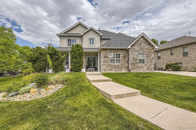 $1,199,000 | 7456 South Moore Court | Ken Caryl Ranch Plains