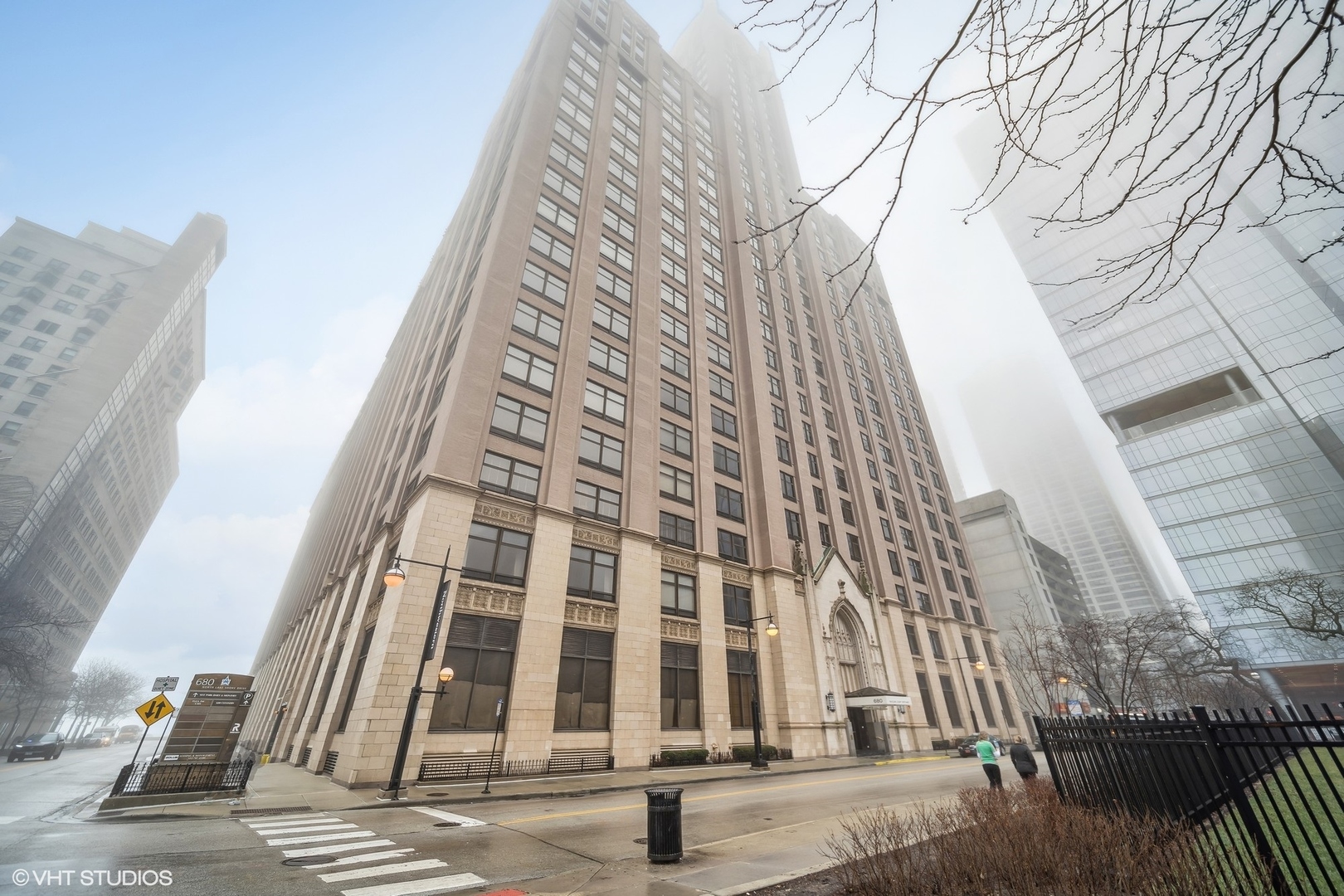 680 North Lake Shore Drive Unit 619 Chicago Il 60611 Compass 8285