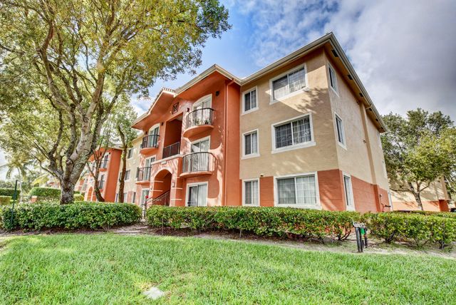 $165,000 | 4195 Haverhill Road, Unit 322 | West Palm Beach