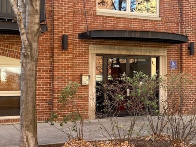 2806 North Oakley Avenue, Unit 405, Chicago, IL 60618 | Compass