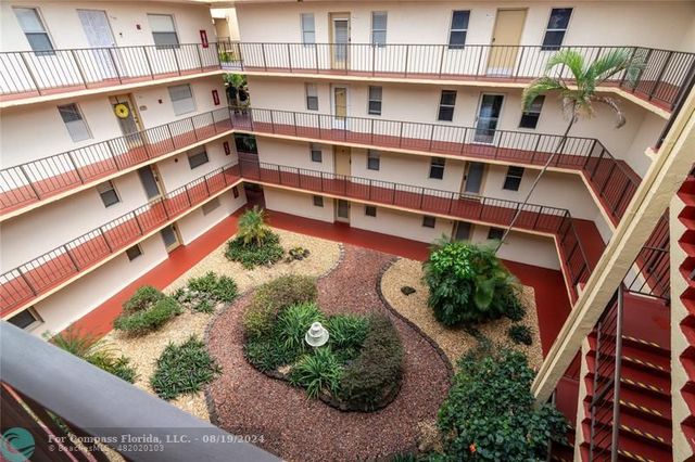 $125,000 | 2801 Somerset Drive, Unit 412 | Lauderdale Lakes East Gate