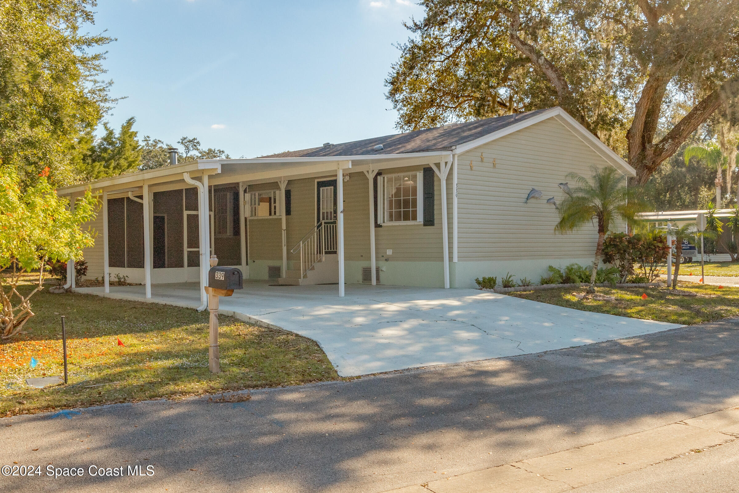 Carport entrance