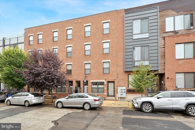 $2,350 | 970 North Marshall Street, Unit 7 | East Poplar