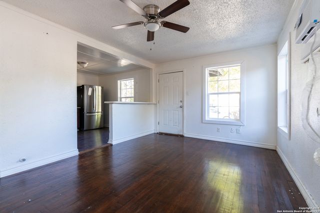 $1,200 | 506 Walton Avenue | Palm Heights